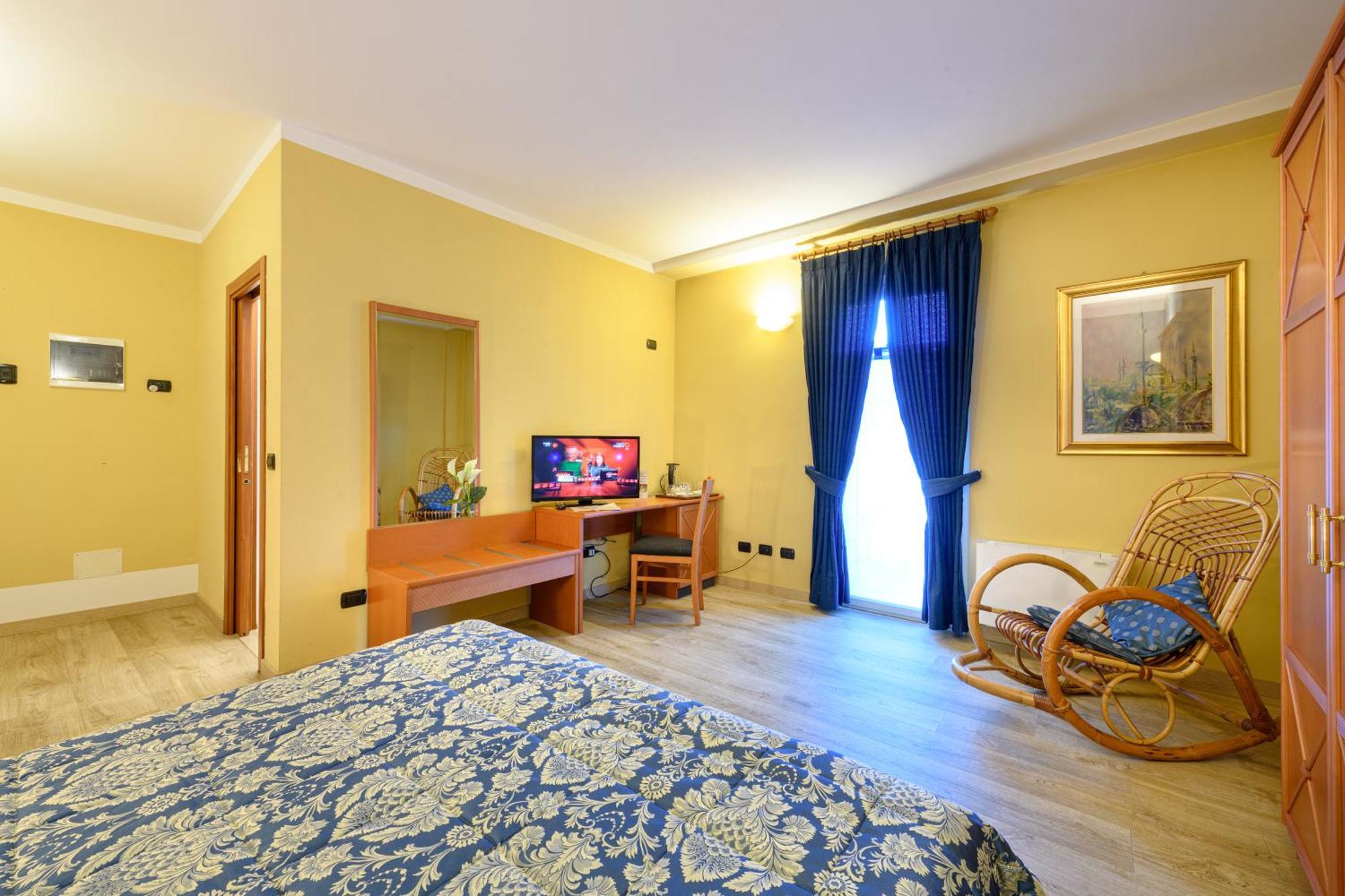 Hotel Garni Le Corti Grosotto Ngoại thất bức ảnh