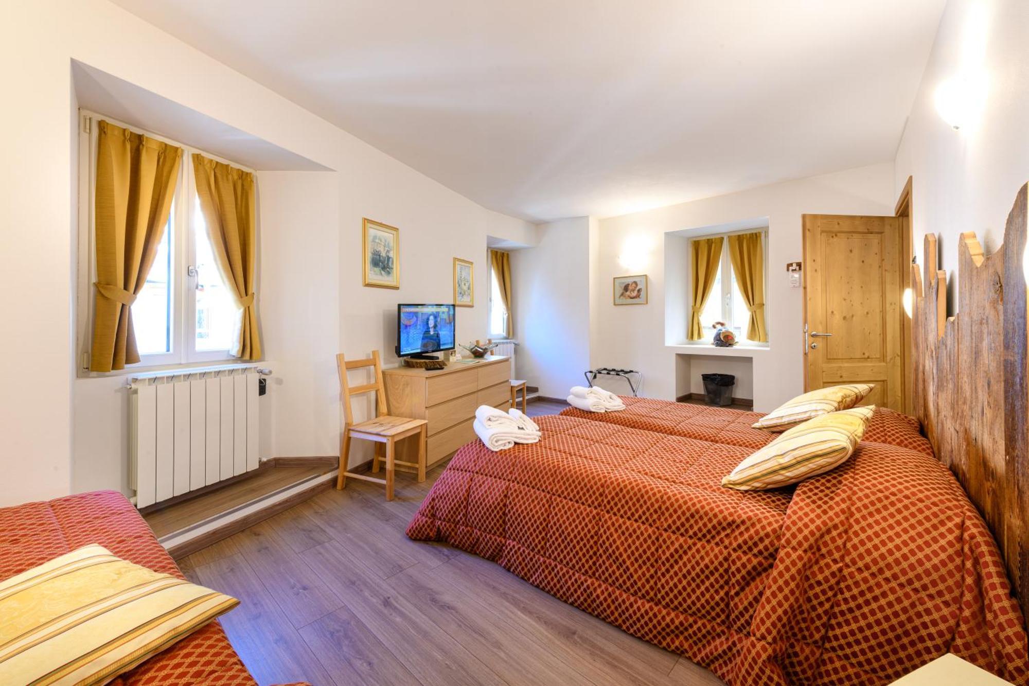 Hotel Garni Le Corti Grosotto Ngoại thất bức ảnh